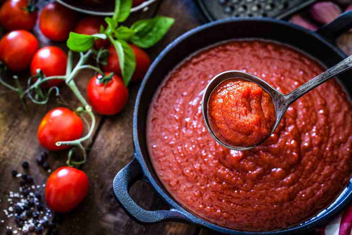 rimedio sugo pomodoro acido